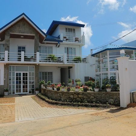 Blue Meadows Nuwaraeliya Hotel Nuwara Eliya Exterior foto