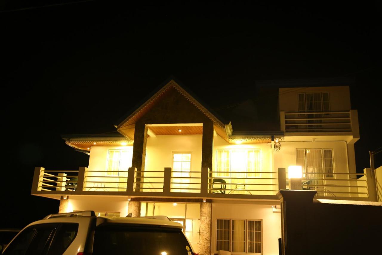 Blue Meadows Nuwaraeliya Hotel Nuwara Eliya Exterior foto